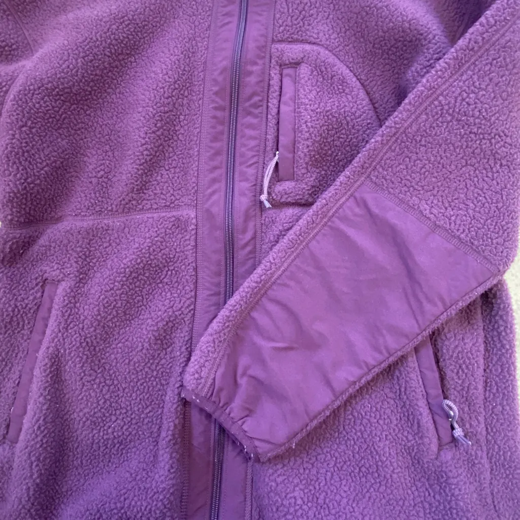 The North Face Women's Cragmont Purple Fleece Jacket - Image 6