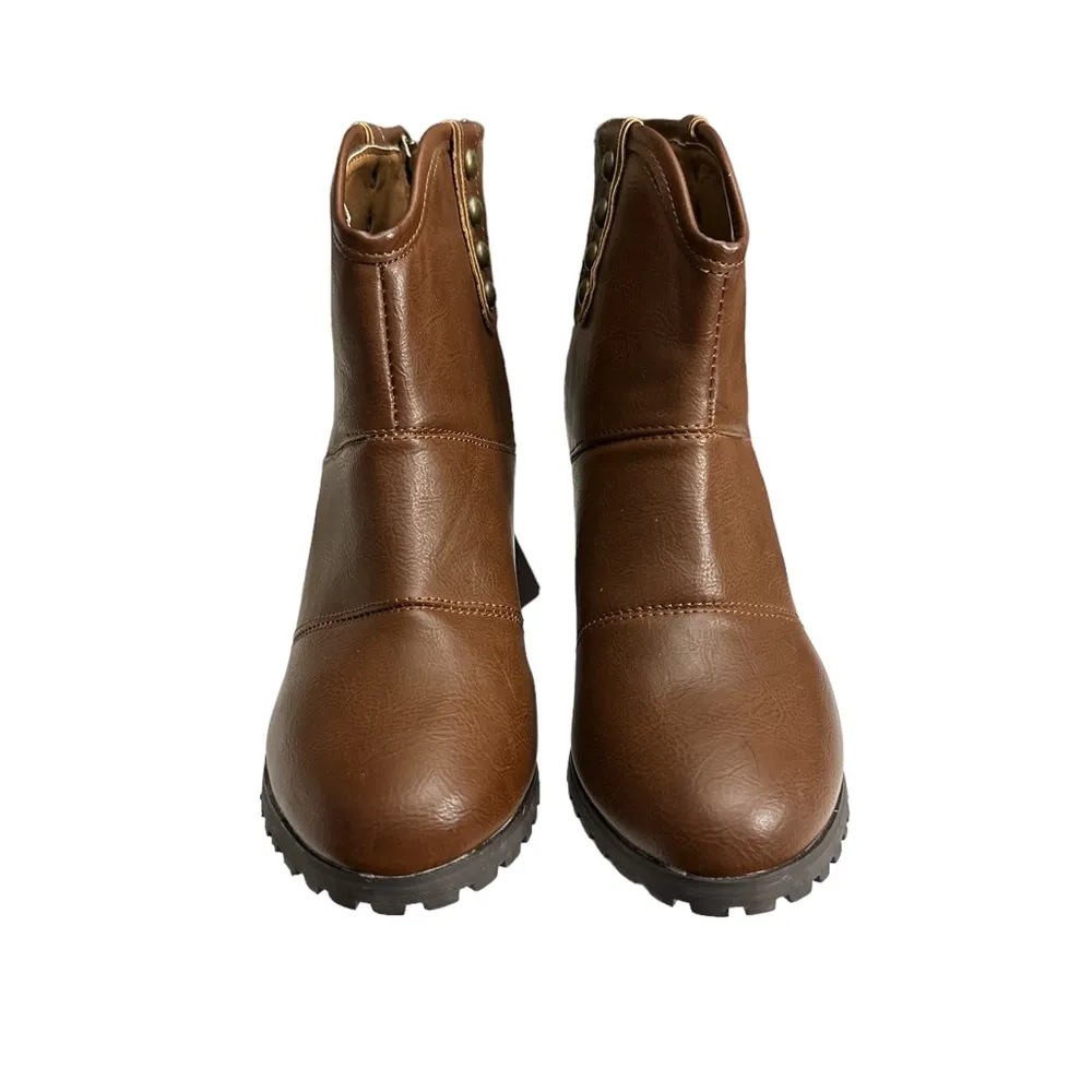 Seven Seville Boots Brown Short Boot Button Detail Almond Toe Size 9 - Image 2