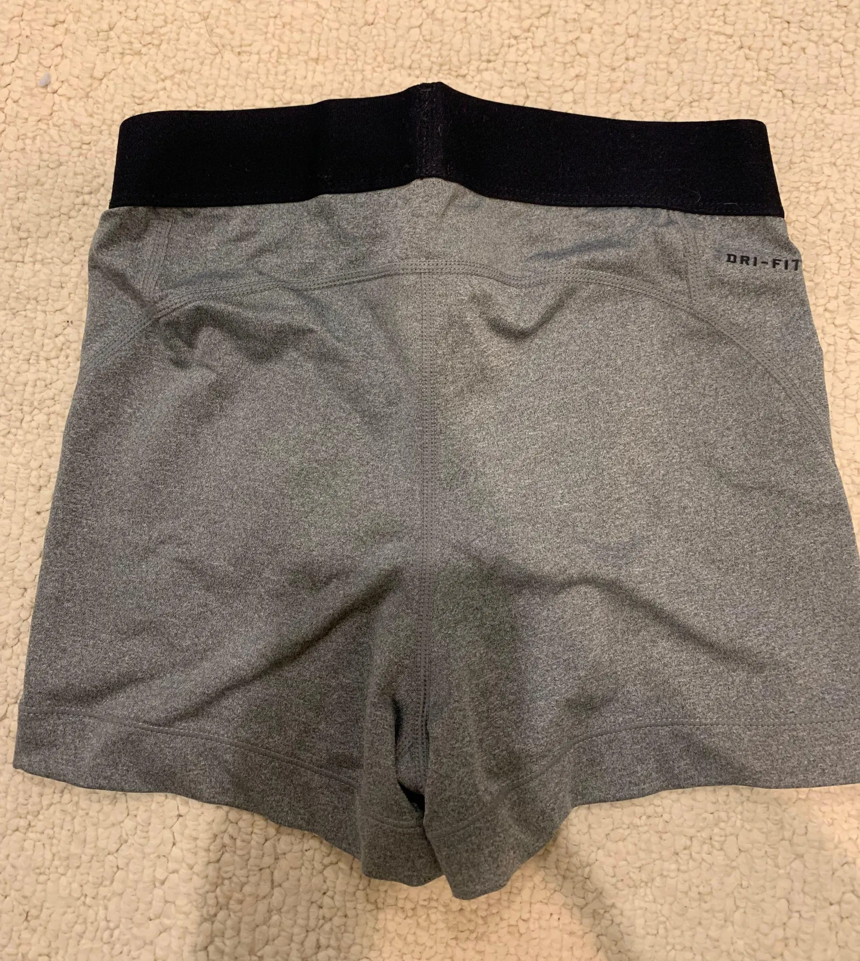 Nike Gray  Pros - Image 2