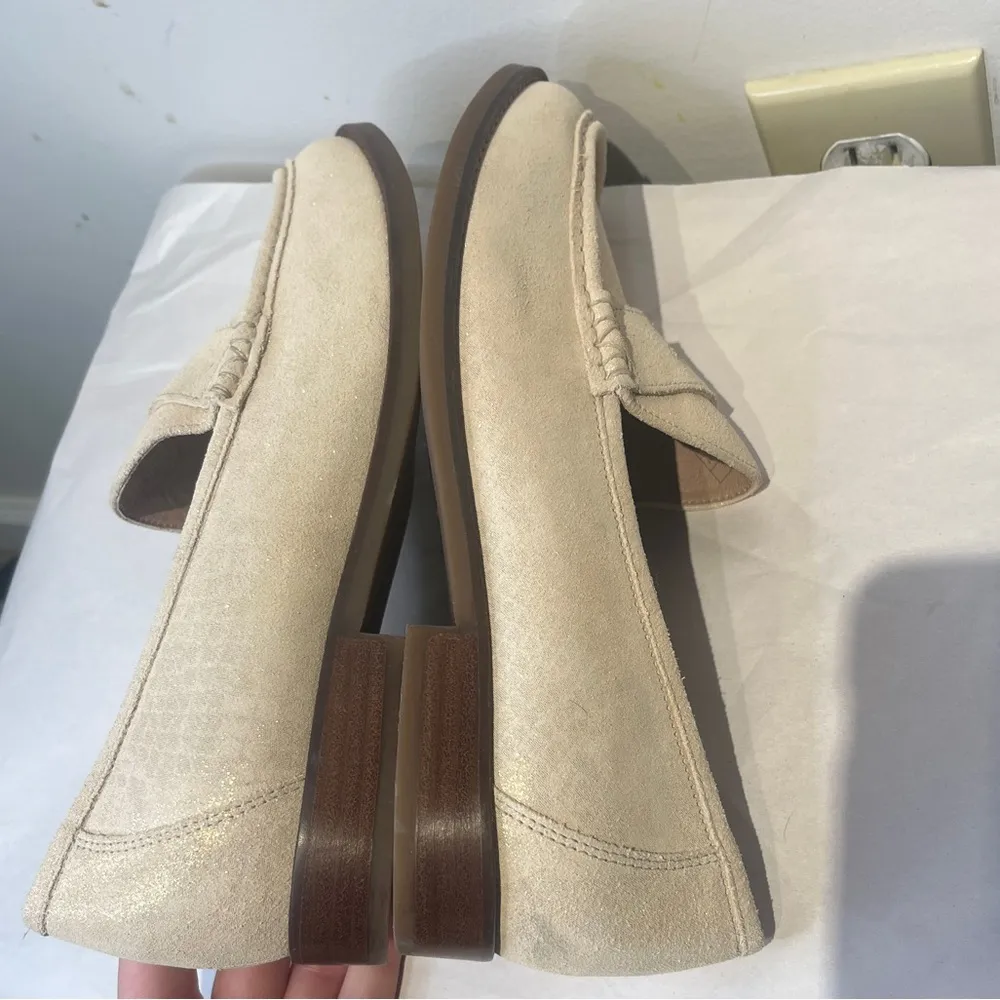 Vionic  Waverly Cream Gold Loafers Size 8 Like New - Image 13