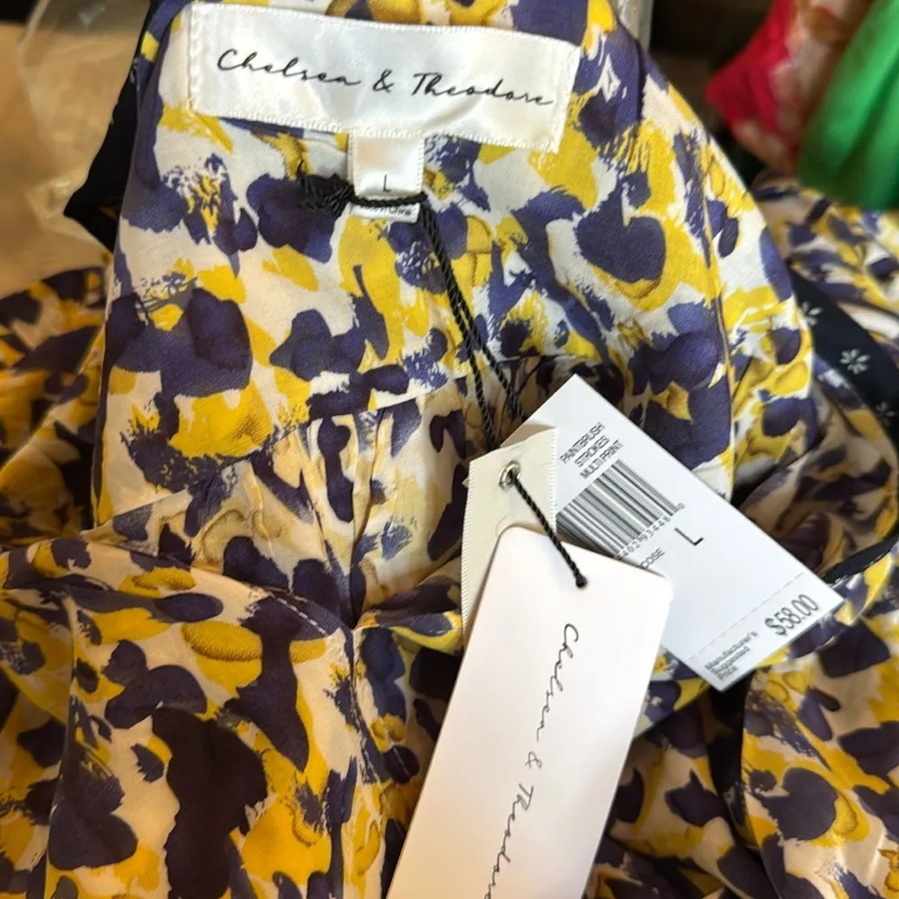 Chelsea & Theodore Blouse Size L Yellow Navy V - Image 7