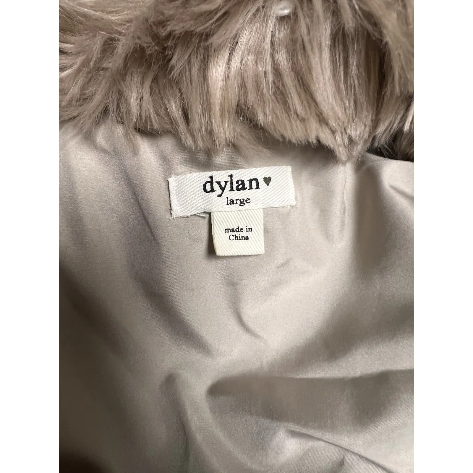 034-007‎ Dylan Los Angeles Faux Fur Vest Womens L Brown Soft Open Front - Image 6