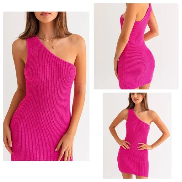 NWT Le Lis Barbie Pink Crochet Knit One Shoulder Mini Bodycon Sweater Dress LG - Image 2