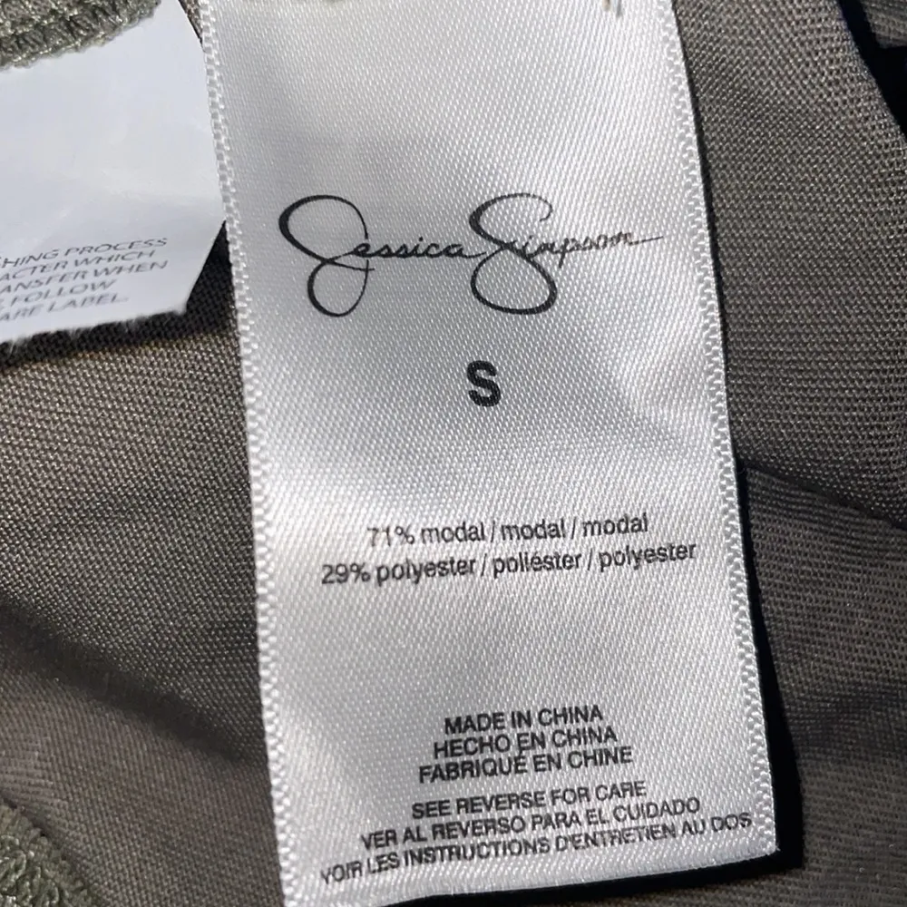 Jessica Simpson short sleeve cold shoulder dress - Image 7