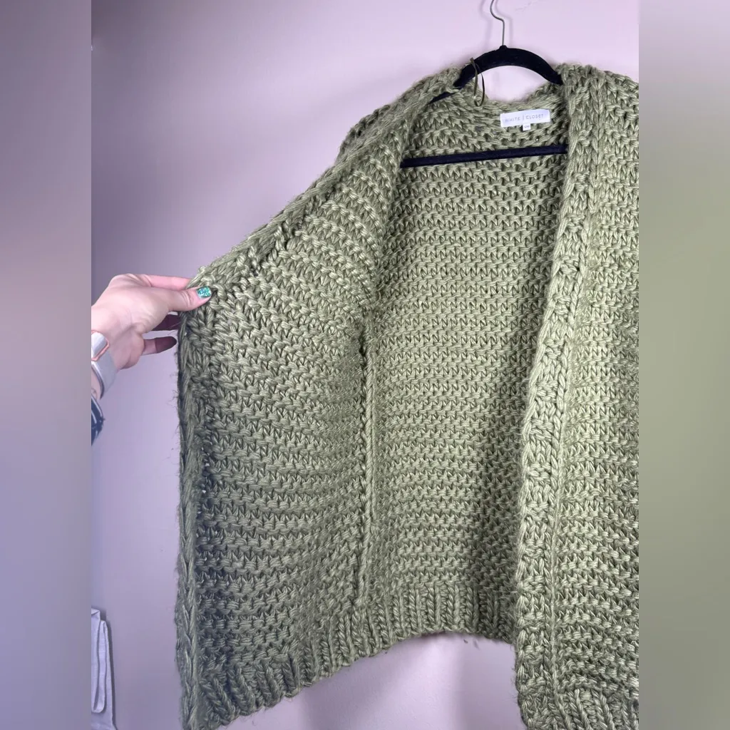 White Closet Balloon Sleeve Bubble Sleeve Chunky Knitted Cardigan Sz S/M Green - Image 4