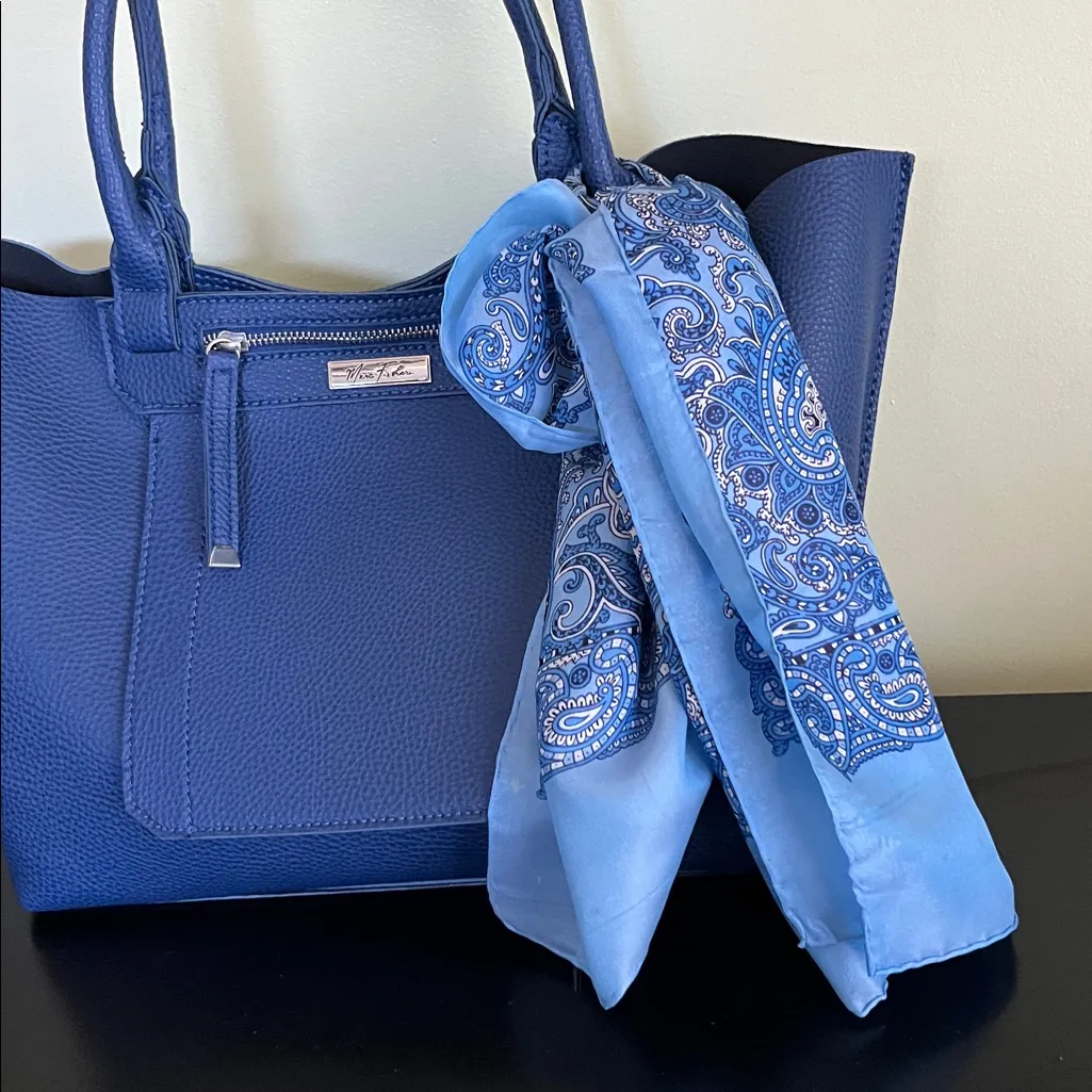 Marc Fisher pebbled faux leather blue tote bag - Image 3