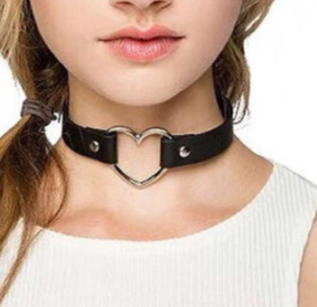 Leather Heart Choker - Image 2