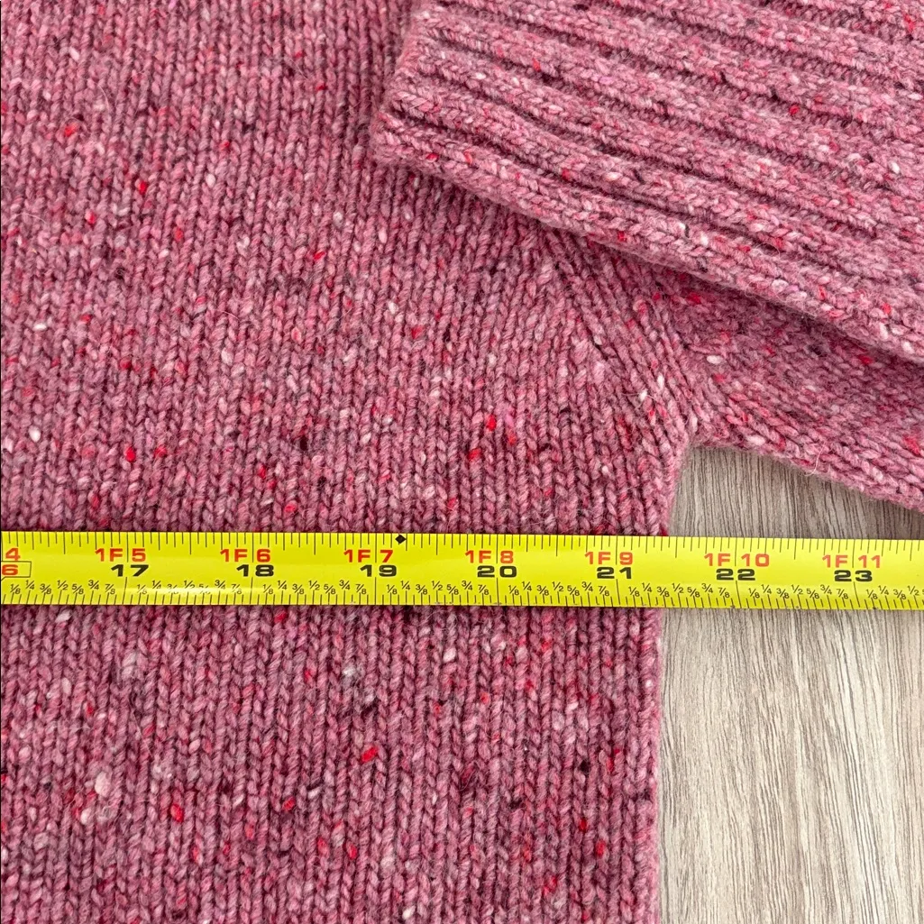 New Faherty Driftwood Donegal Sweater V-Neck Size Small - Image 9