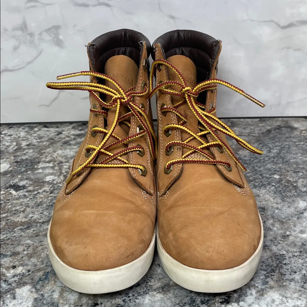 Timberland Women's Boots Size 8.5 Dausette Wheat Nubuck Lace Up Sneaker - Image 4