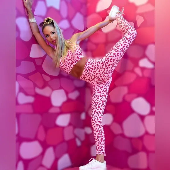 Barbiecore Leopard Sports Bra Barbie Movie Princess Mattel Barbie Inspired NWT Pink - Image 3