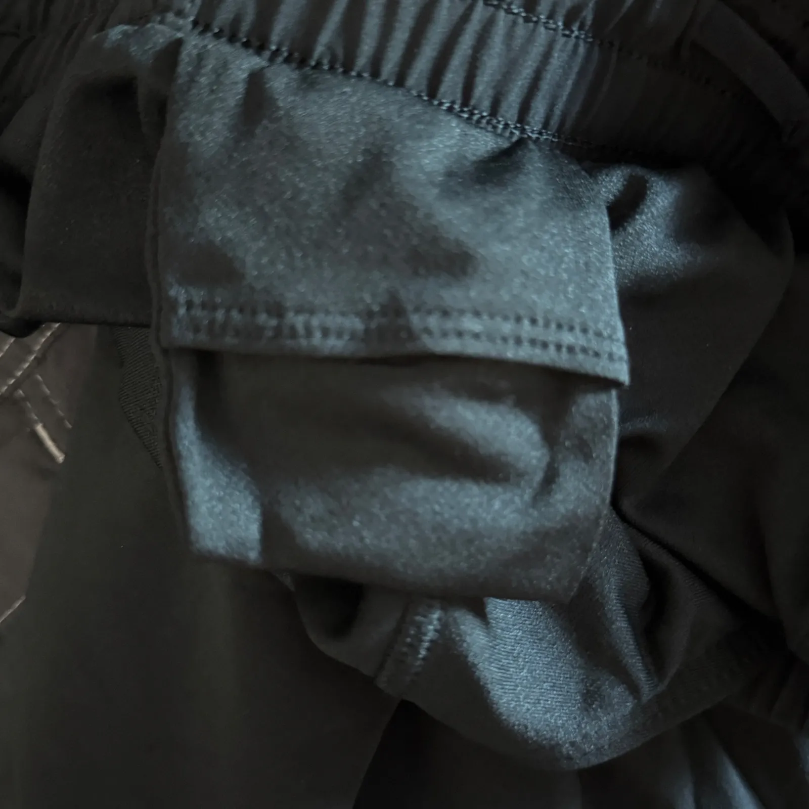 Athleta Mesh Racer Run‎ Shorts Women XXS Black 4 Inch Athleisure Running Minimal - Image 9