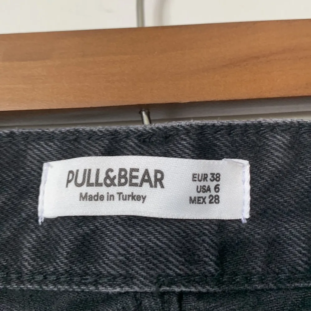 ASOS NWT  Pull&Bear Exclusive 90’s Straight Leg High Rise Jeans with Split Hem - Image 7