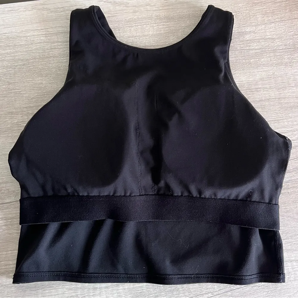 Athleta Conscious Crop Top Size Small - Image 8