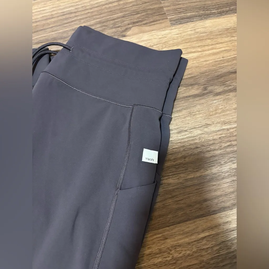 Vuori Women's purple Daily Form Leggings - Image 6