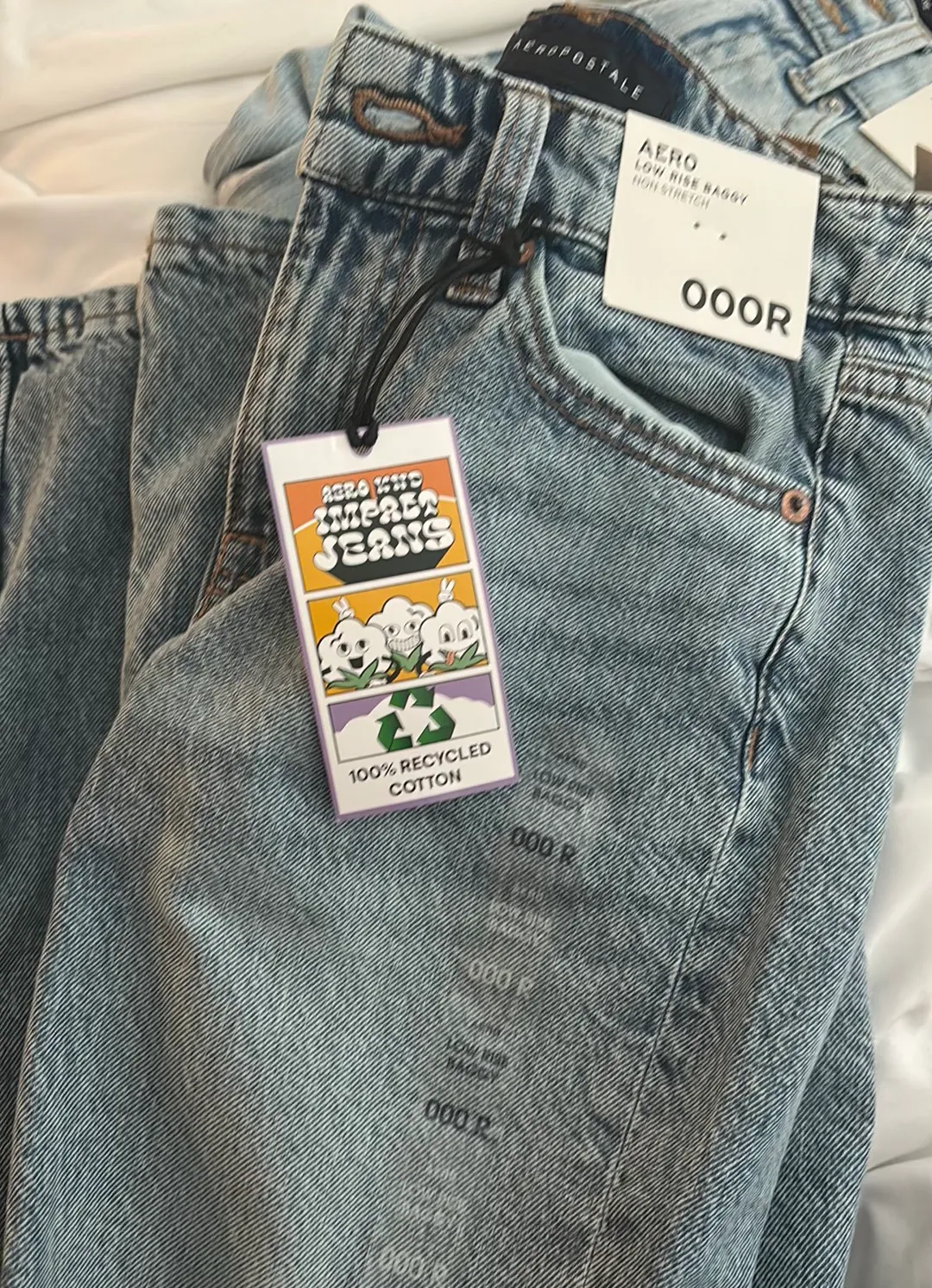 Low Rise Baggy Jeans - Image 2