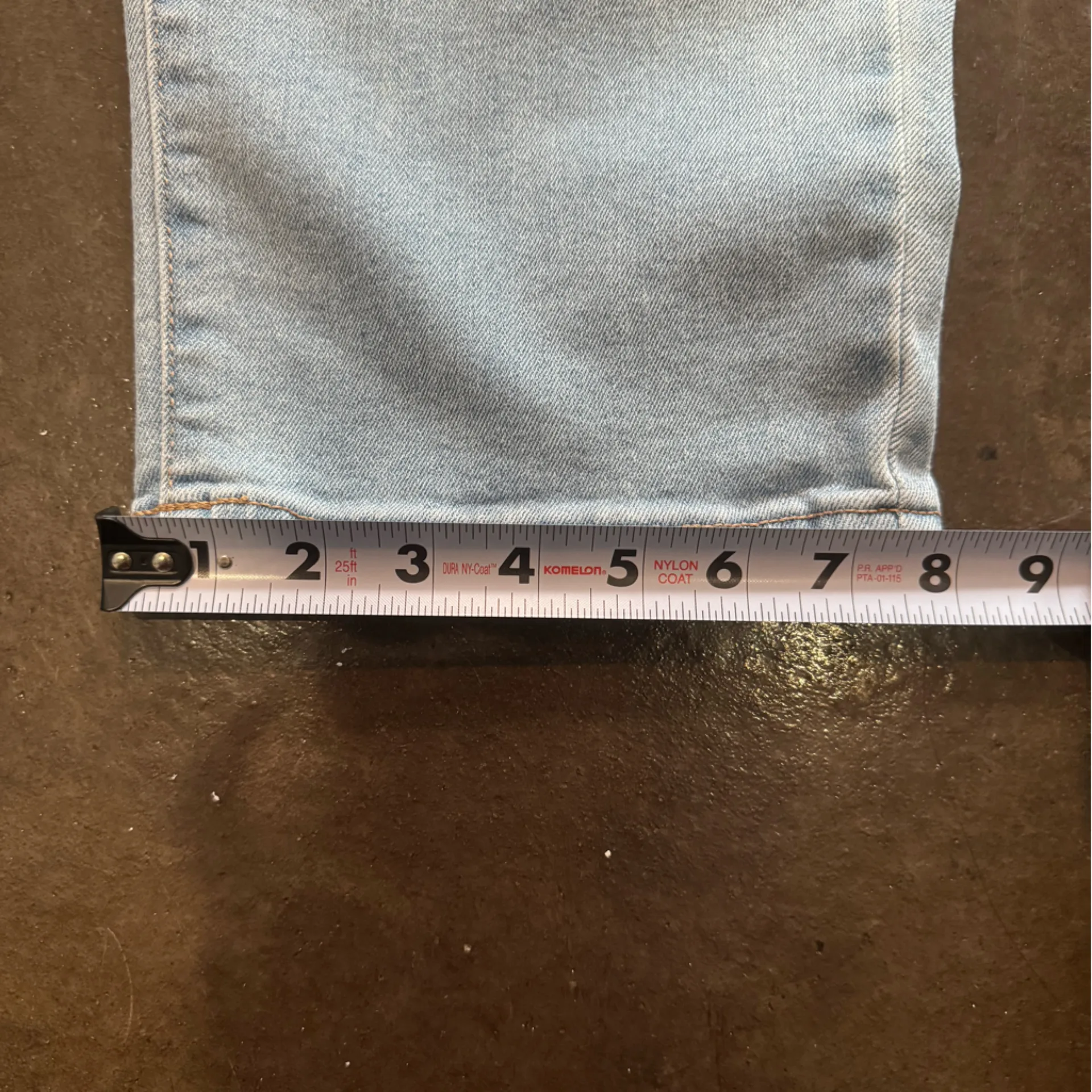 High Rise Loose Fitting Jeans - Image 8