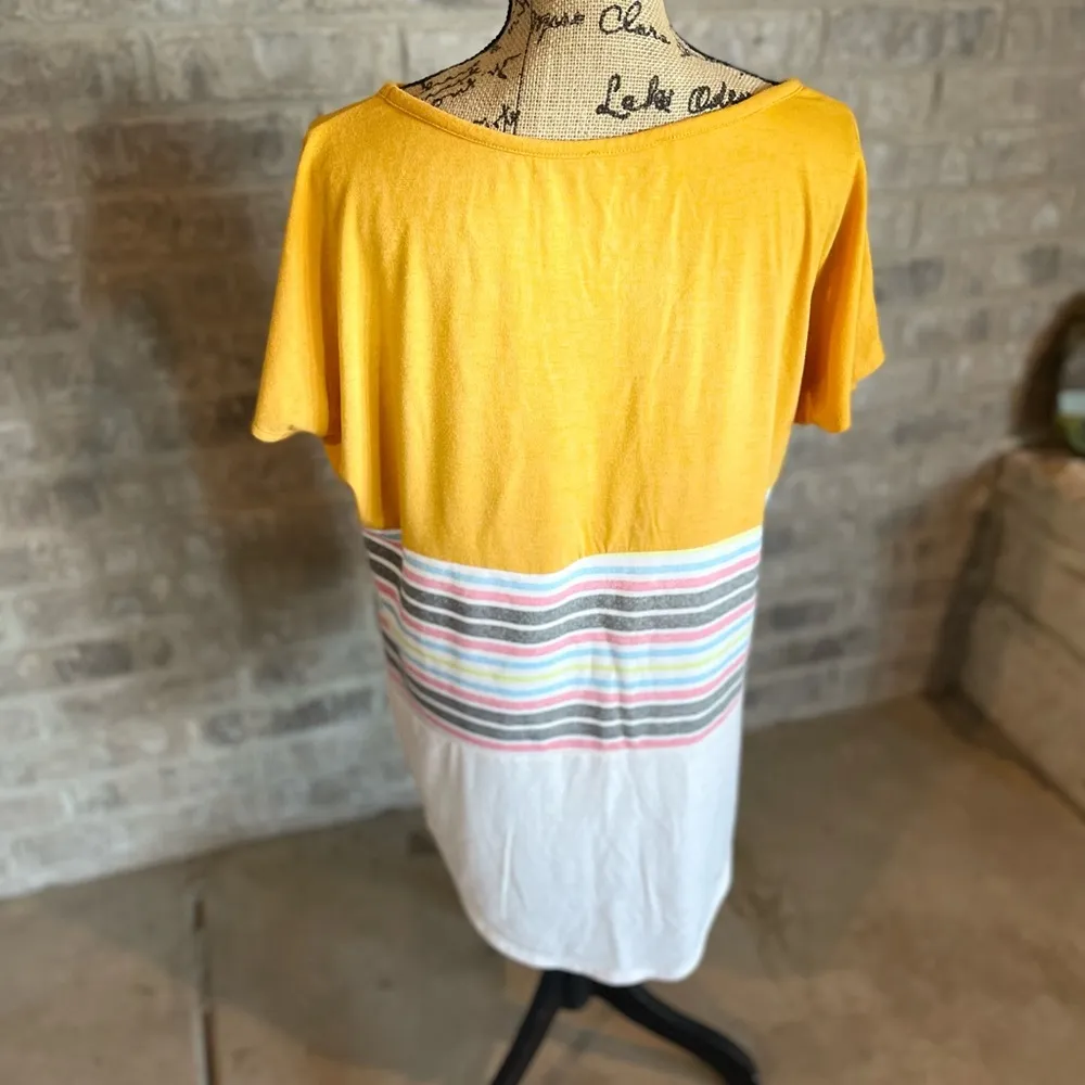 Shop Basic Colorful Short Sleeve Top Gold Size M - Image 7