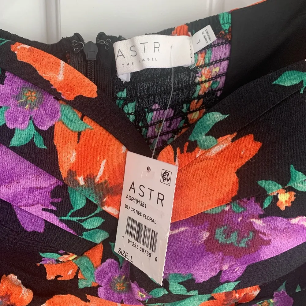 ASTR the Label Floral Ruched Off the Shoulder Minidress Size L - Black/Red - NWT - Image 10