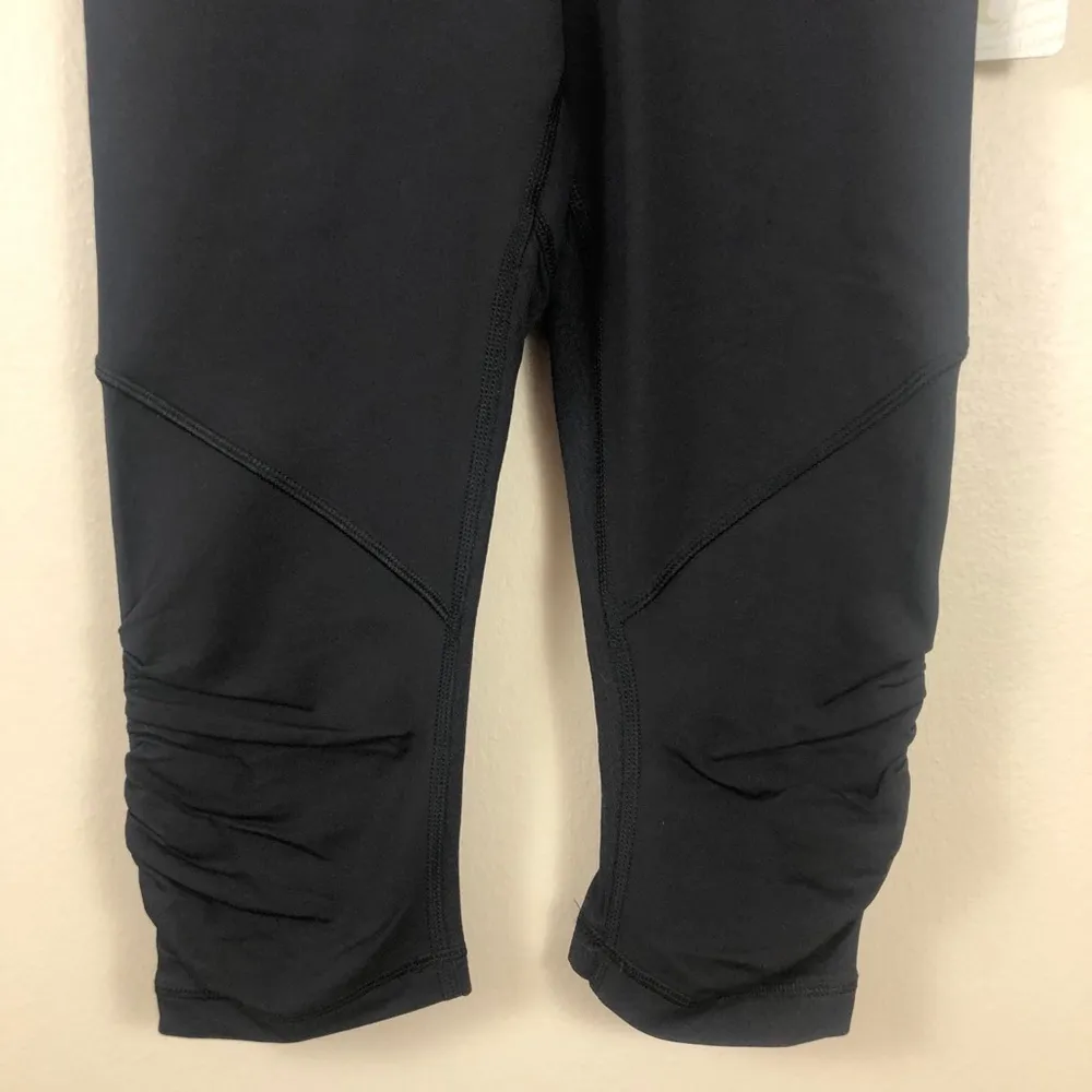 Lululemon Run For Your Life Crop Black Leggings Workout Active Size 4 - Image 6