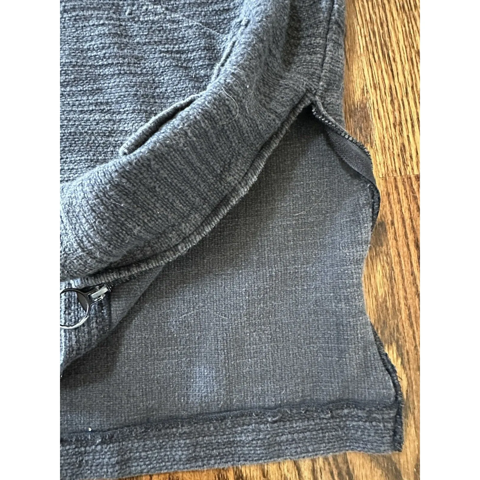 RARE Built By Wendy Y2K Dark Gray 100%‎ Cotton Hoodie Wolf Buttons Clasps Sz M Size M - Image 5