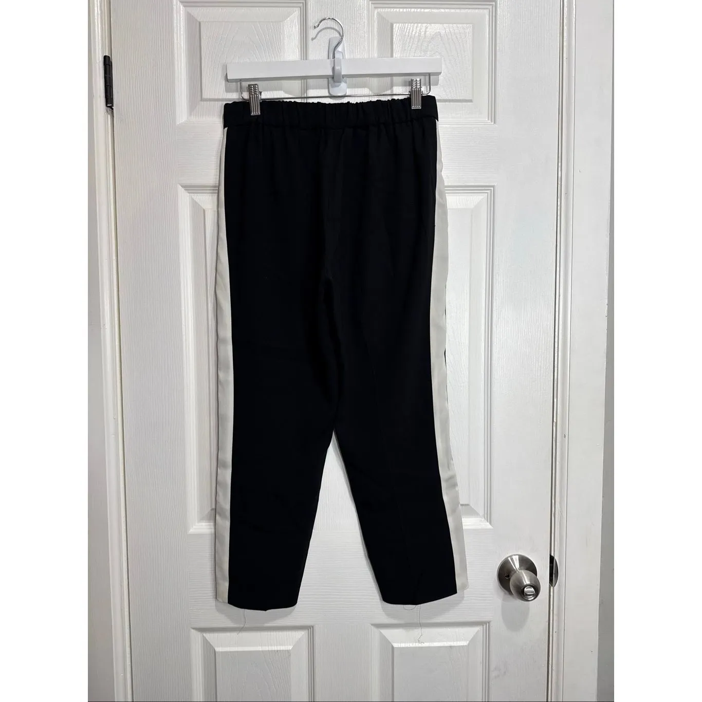 Aritzia Babaton conan pull-on trouser size 6 - Image 2