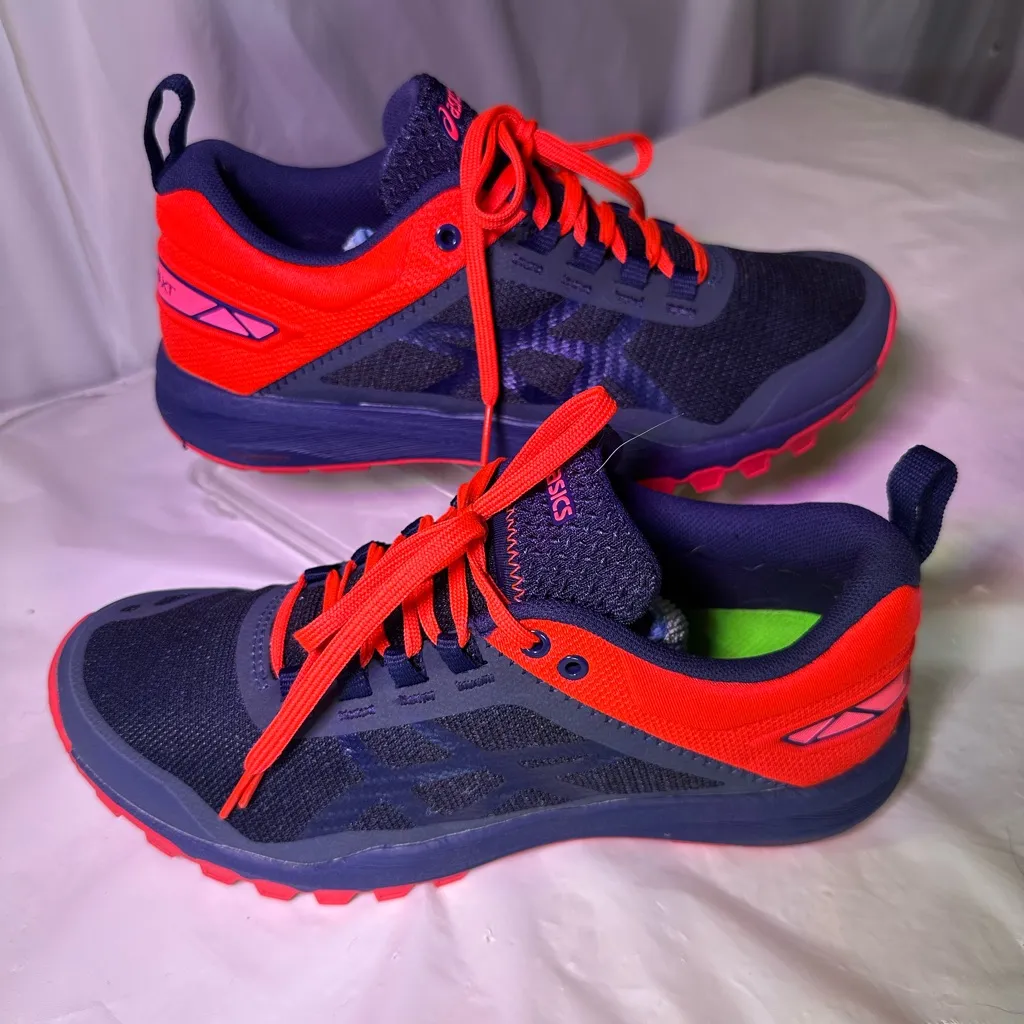 Oasis Dark Blue and Bright Pink Athletic Shoes - Image 4