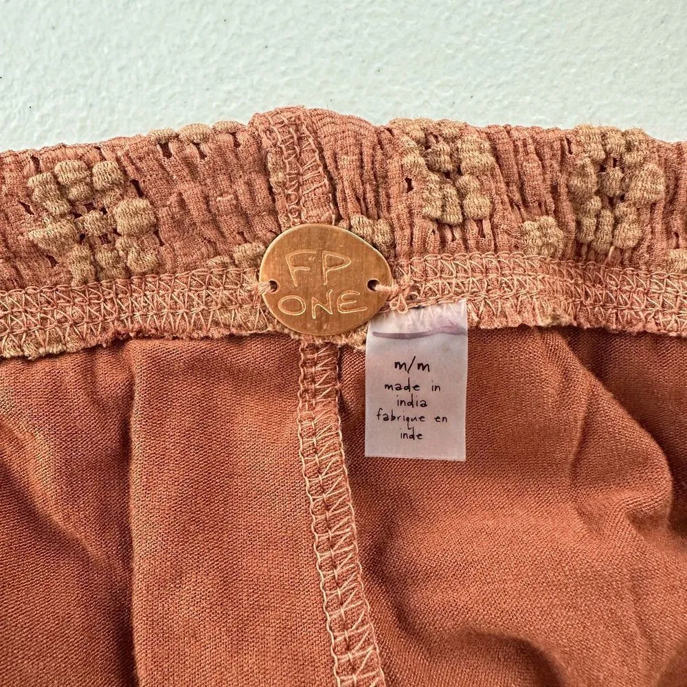 Free People Pants Womens Medium Floral Embroidered Flared High Rise Festival - Image 8