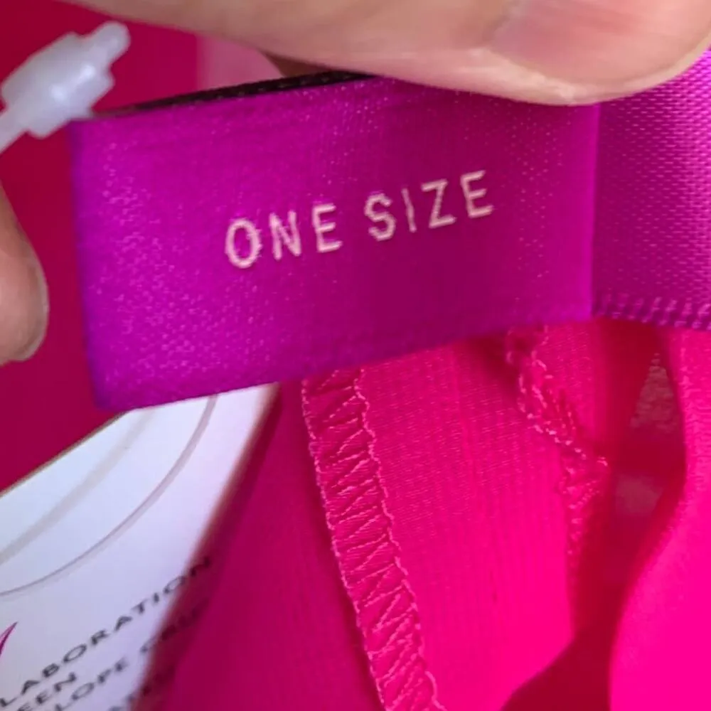 NWT L'Agent by Agent Provocateur Rosana Cover Up in Hot Pink Size undefined - Image 6