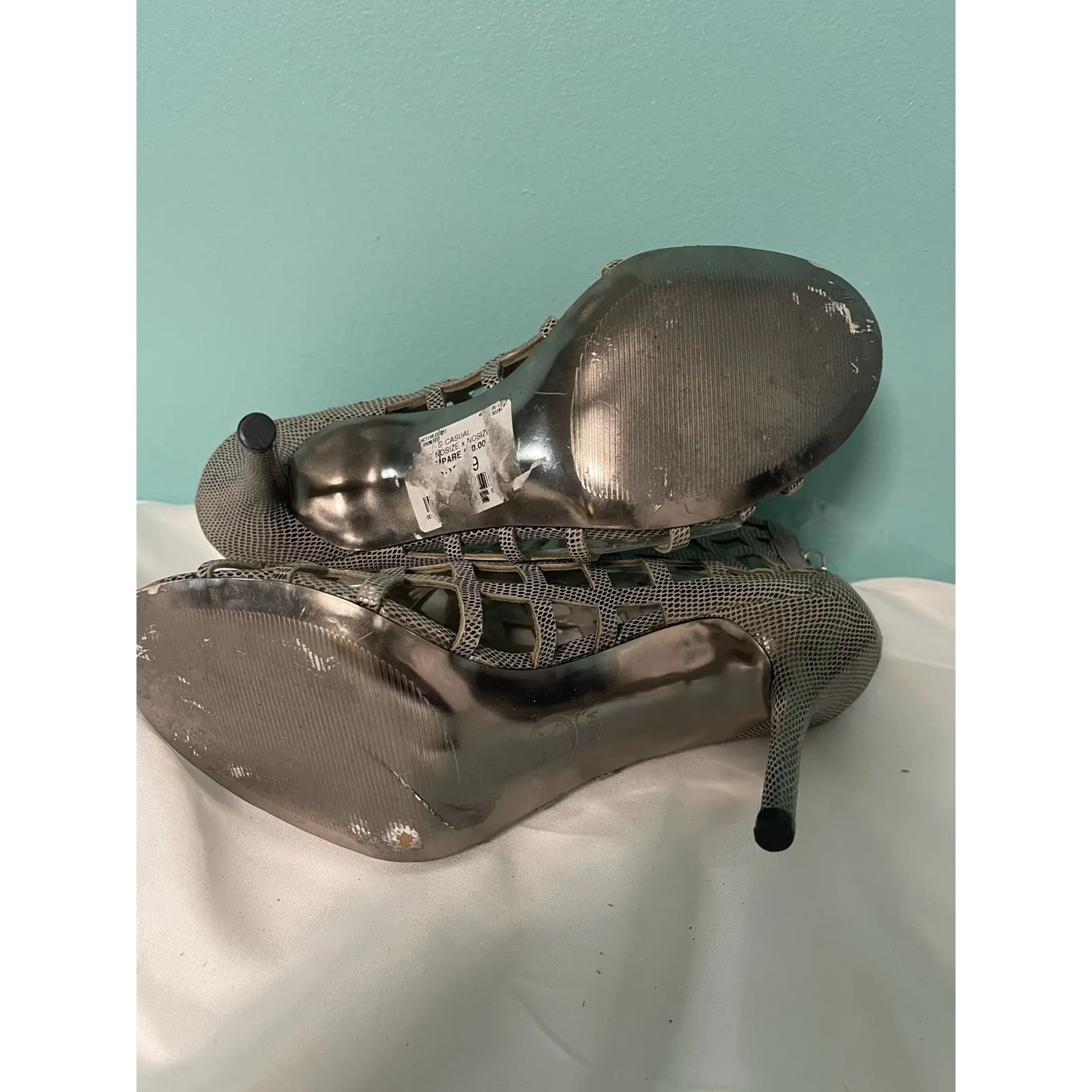 Michael Kors‎ Yvonne Booties Khaki Rhinestone-Embellished Caged Shoe 8.5 S-435 - Image 6