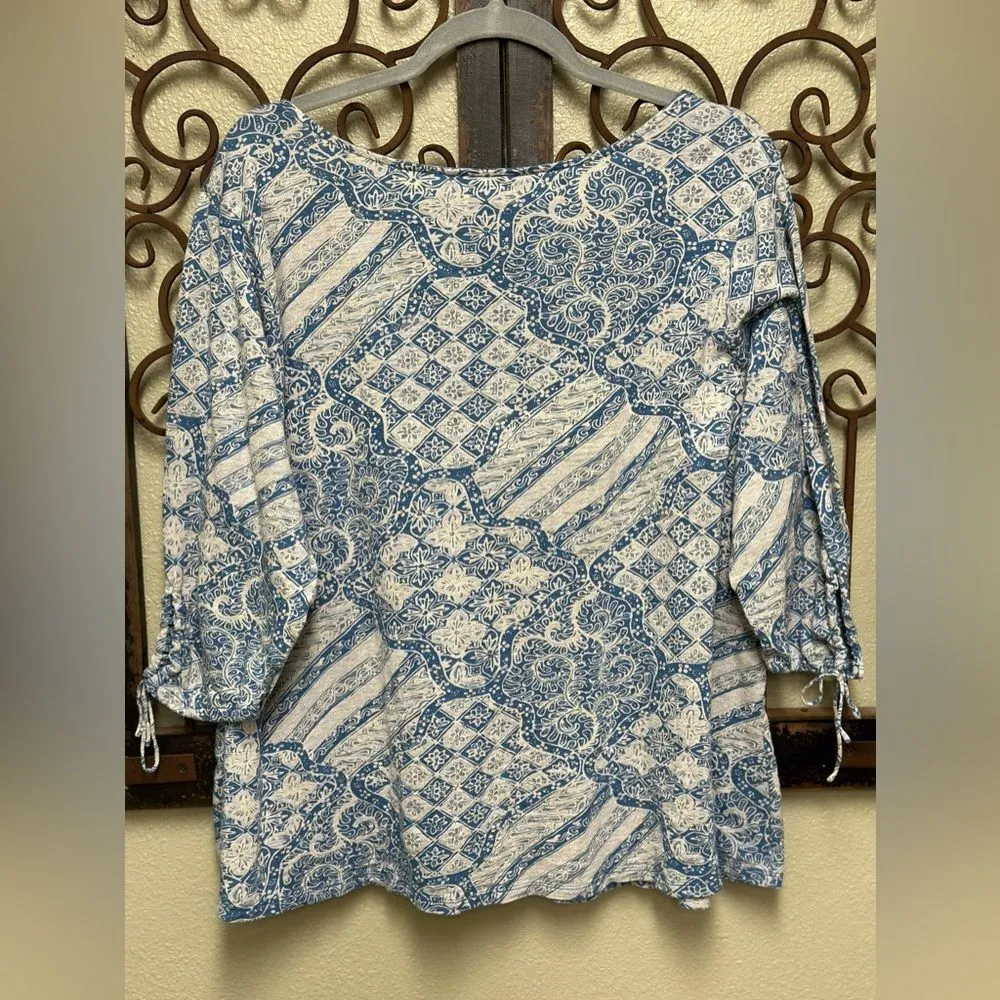 3/4 sleeve top - Image 2