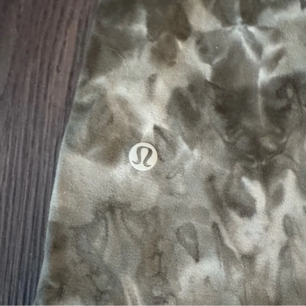 Lululemon Tie-Dye Jogger Pants - Image 3