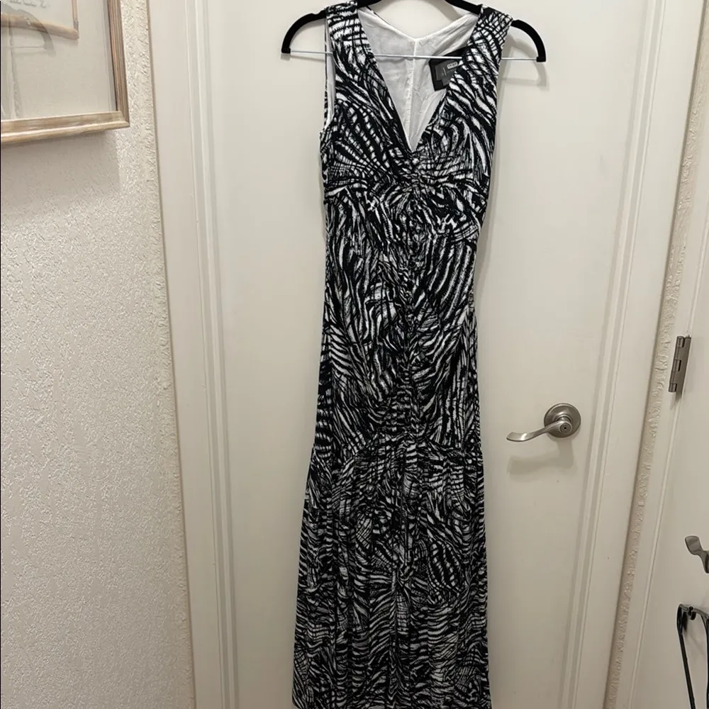 By Anthropologie V-Neck Ruched Front Maxi Dress - Image 2