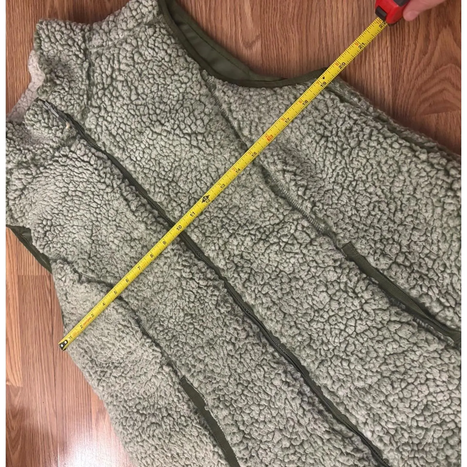 Green Tea Sherpa Vest Size Large - Image 5