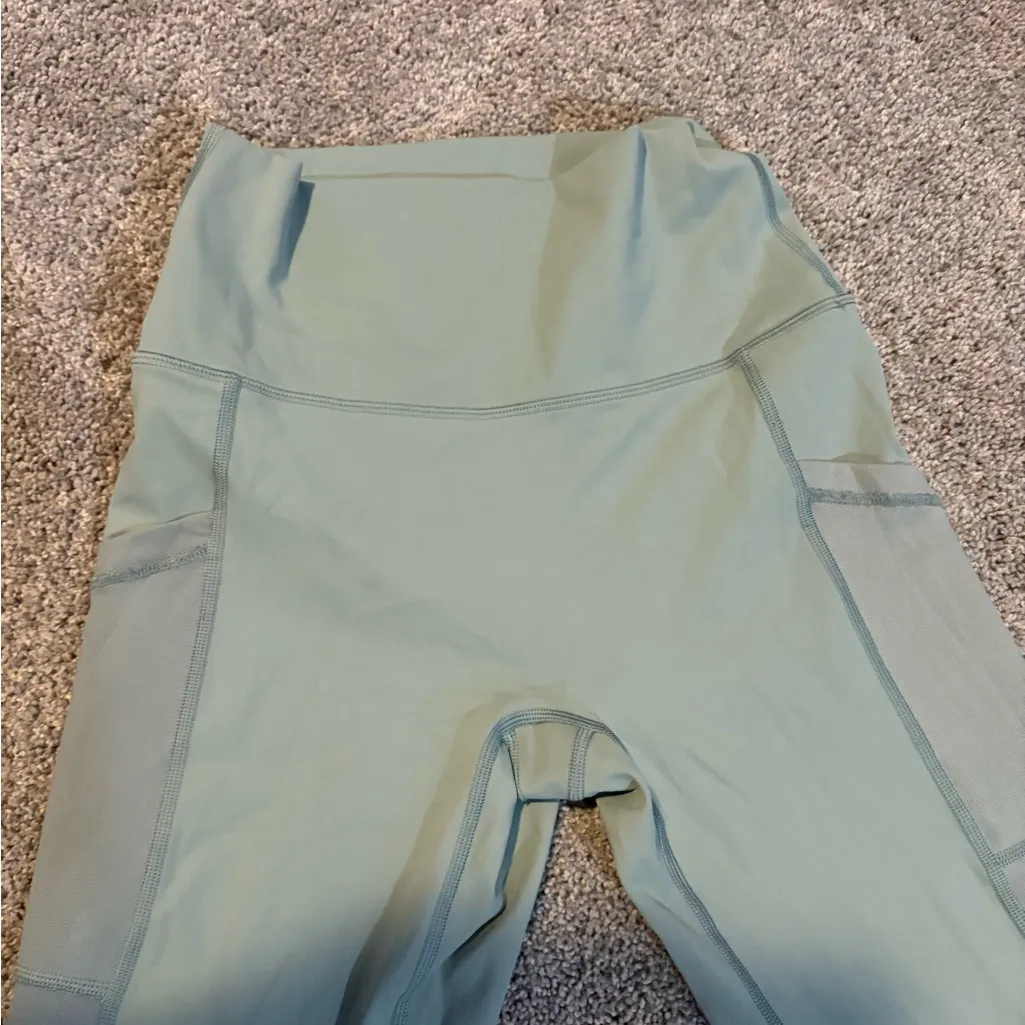 💜 Aerie Light Green Mint Teal Leggings with Mesh Design - Image 2