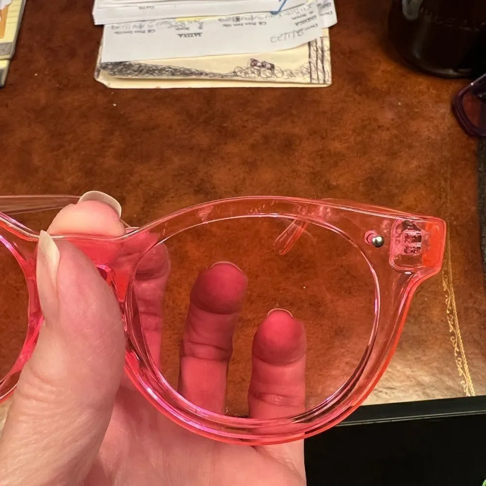 NWOT light pink sunnies with light pink lenses to add a rosy glow to your life! - Image 6