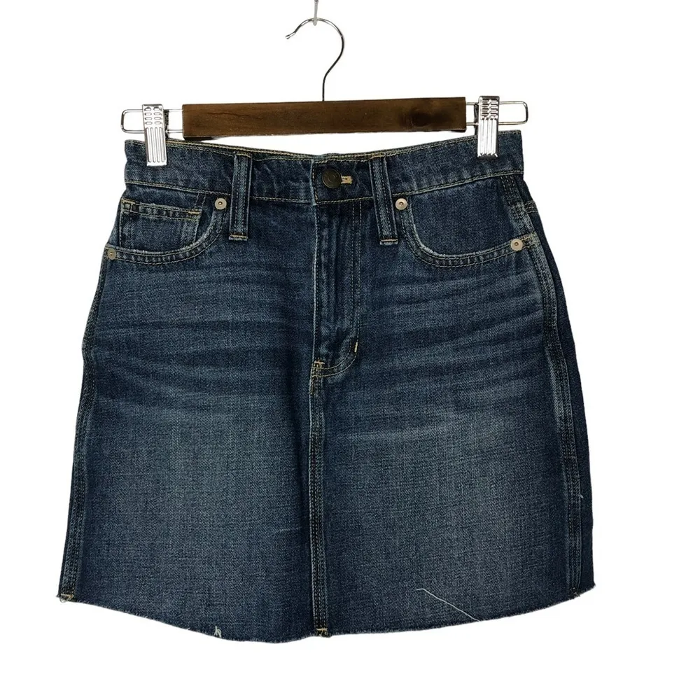 Madewell Rigid Denim Straight Mini Skirt 23 - Image 4