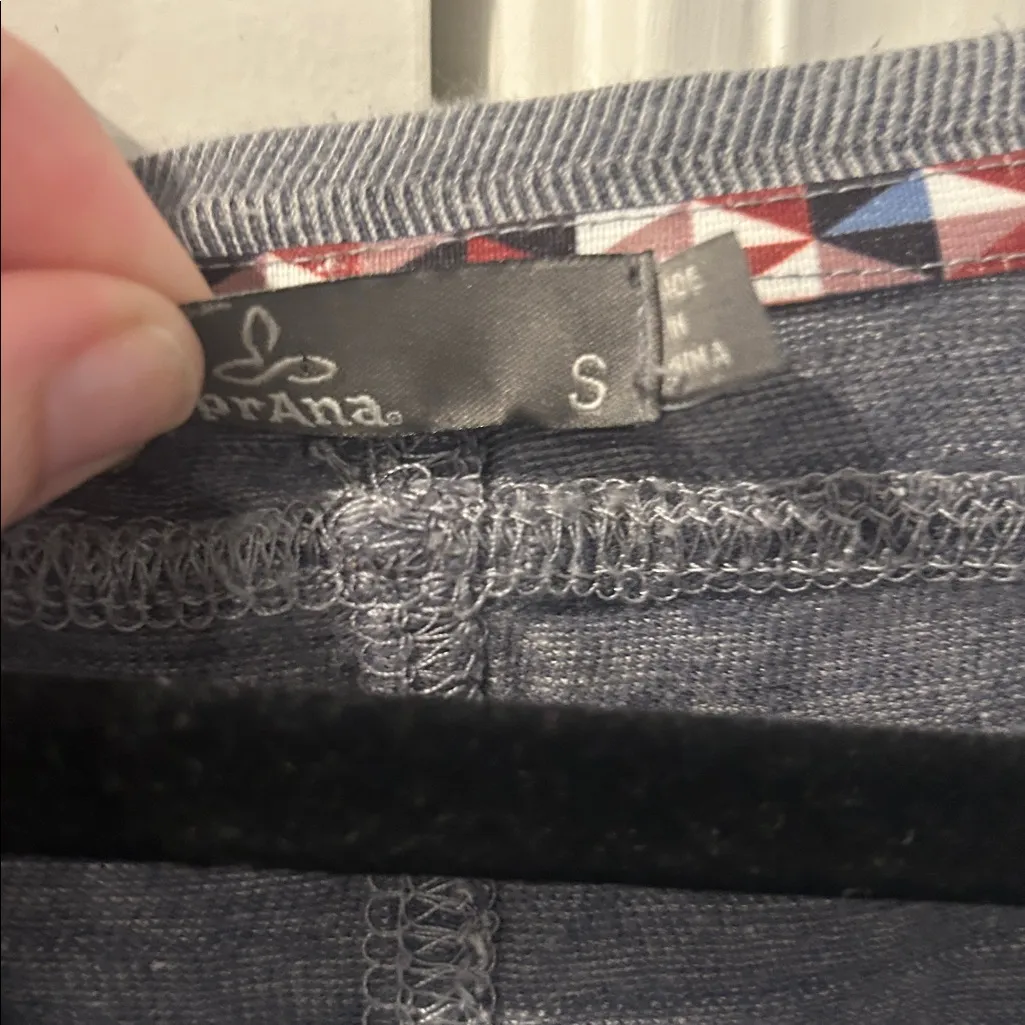 PrAna mixed media boxy grey activewear top Small retro base layer gorpcore retro - Image 5