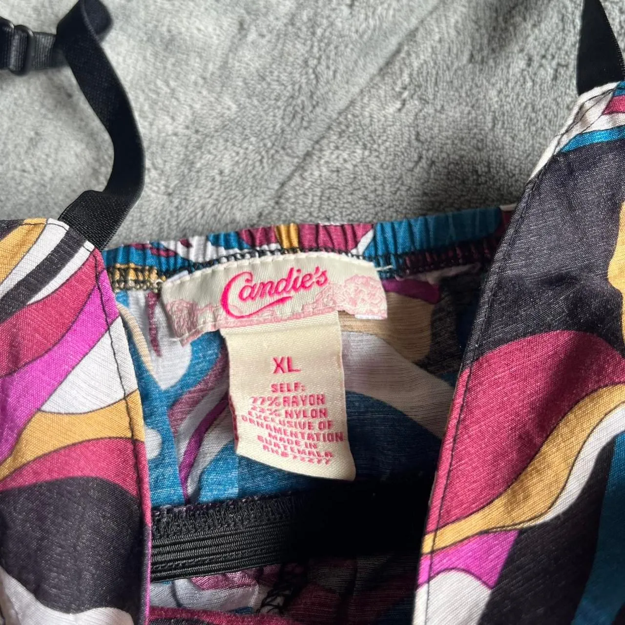 Candie’s multicolor tank top cami size XL - Image 3