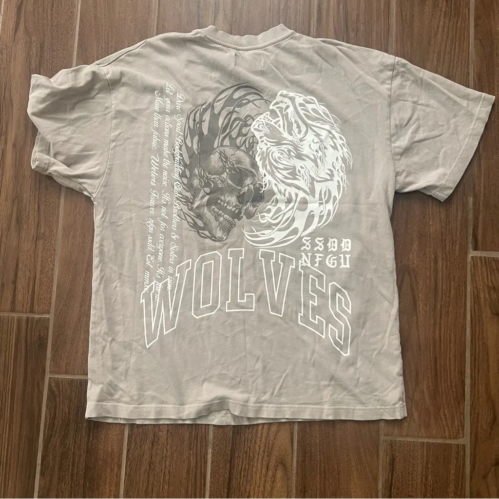 Darc sport tshirt size large Tan - Image 4