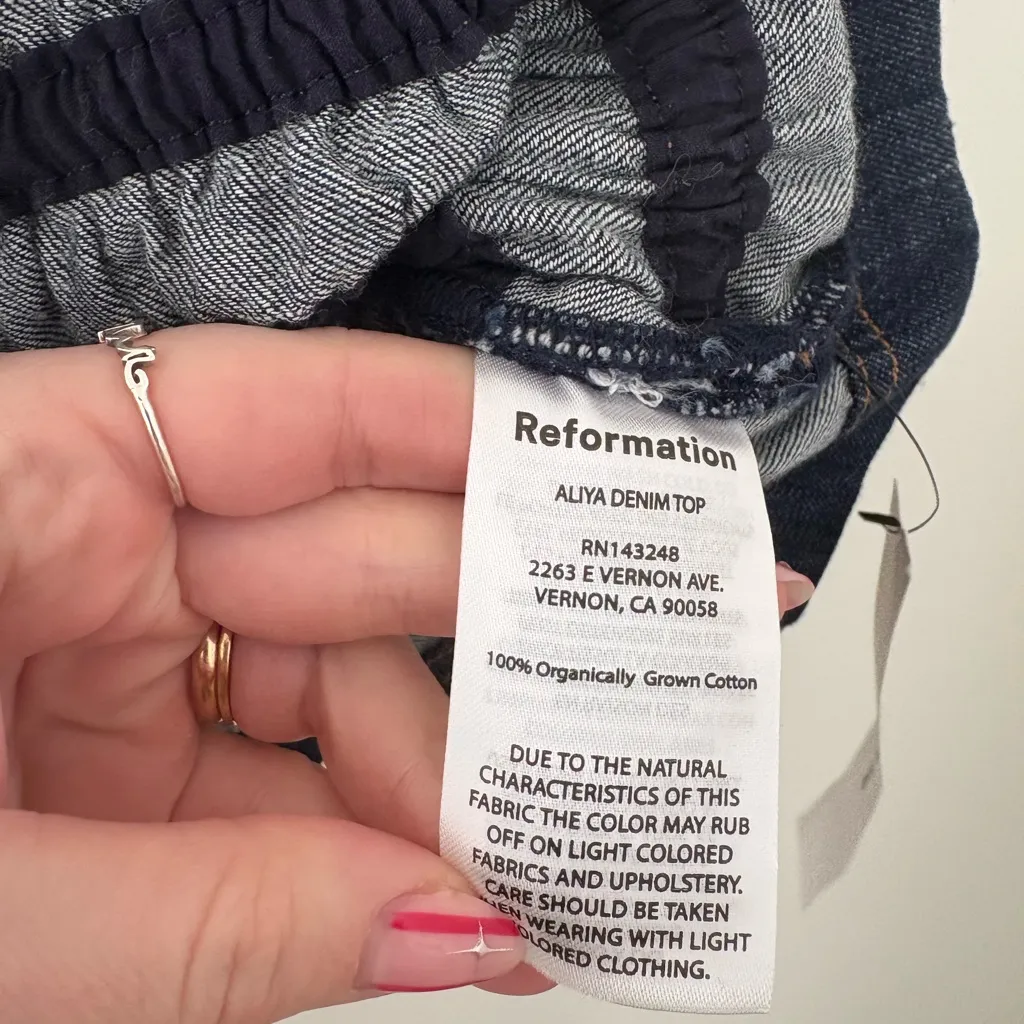 Reformation Aliya Denim Top Medium NWT - Image 5