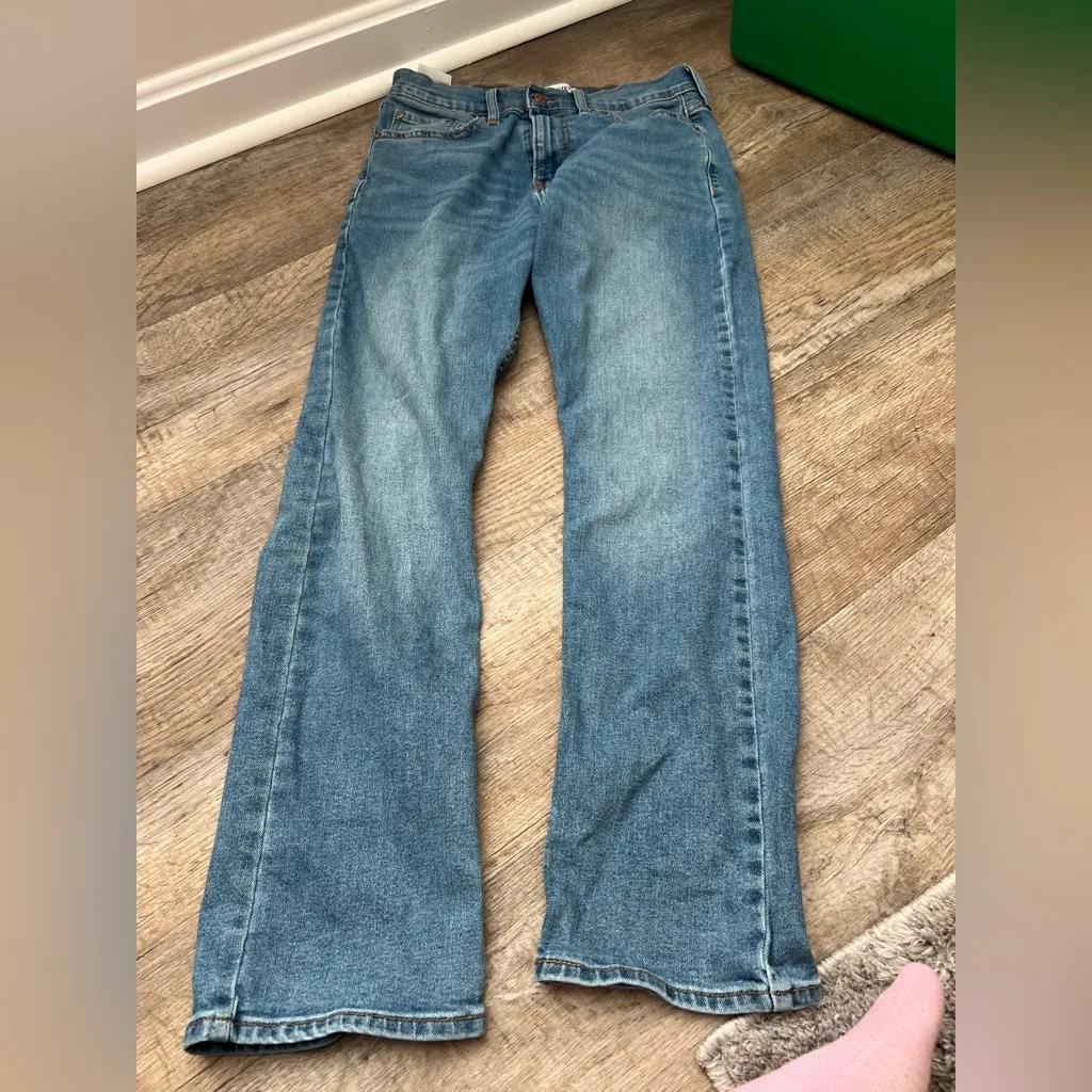 Levi’s Classic Blue Women's Jeans slim straight size 30 - Image 3