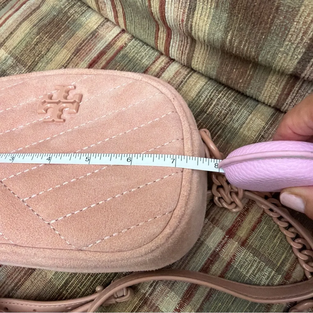 Tory Burch Soft Pink Quilted Crossbody Bag - Image 3