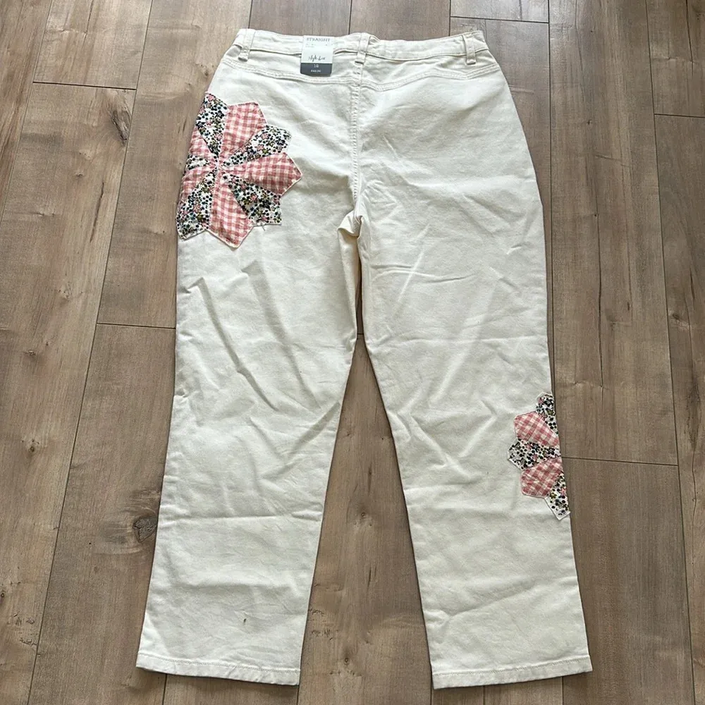 NWT Style & Co Floral Flower Patch Mid Rise Straight Leg Mom Jeans Sz 12 - Image 6