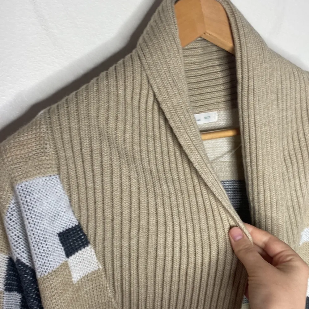 Woolrich geometric aztec print shawl collar open cardigan in neutral hues sz XS - Image 5