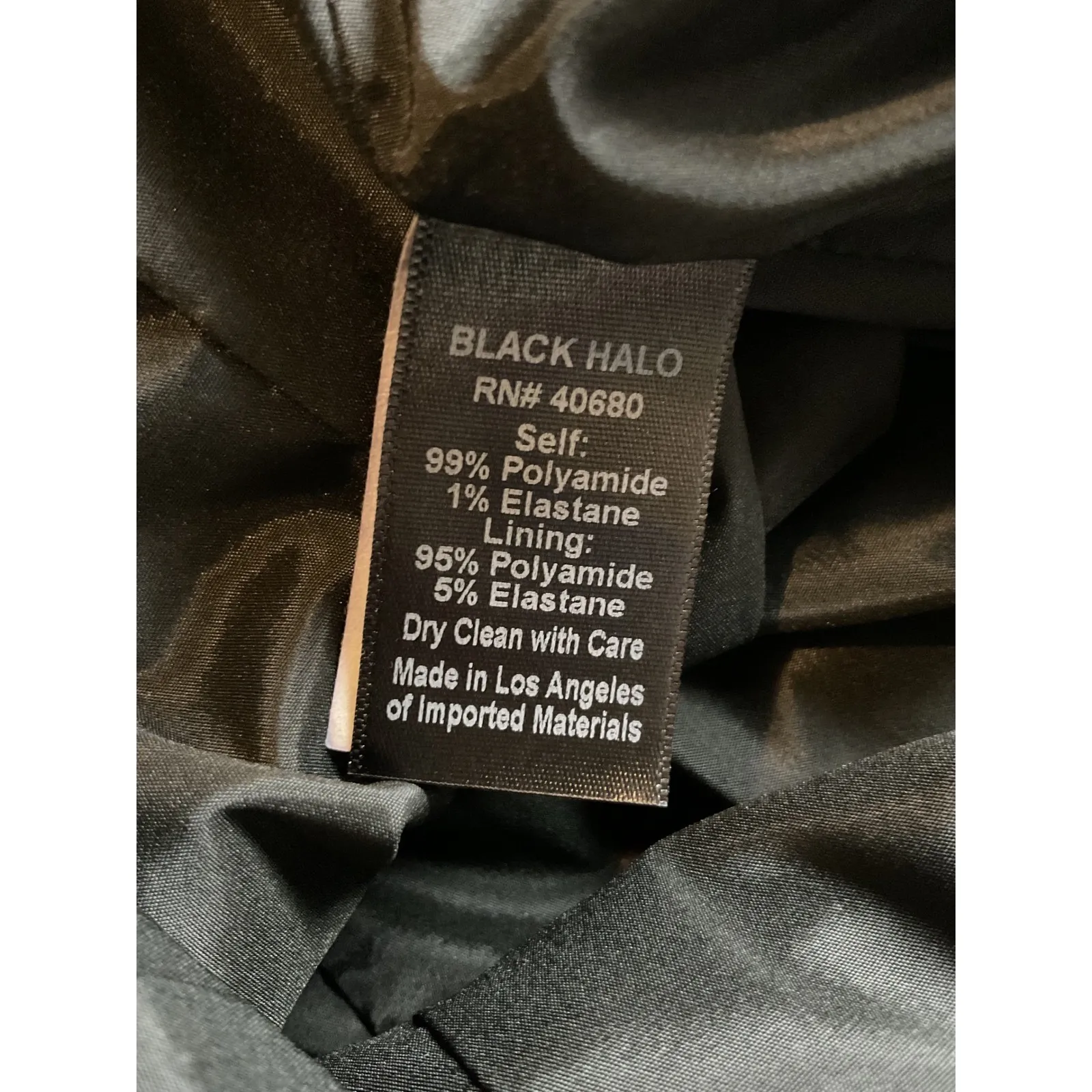 Black Halo V-Neck Sheath Dress - Modern‎ Professional Career Cocktail - Image 9