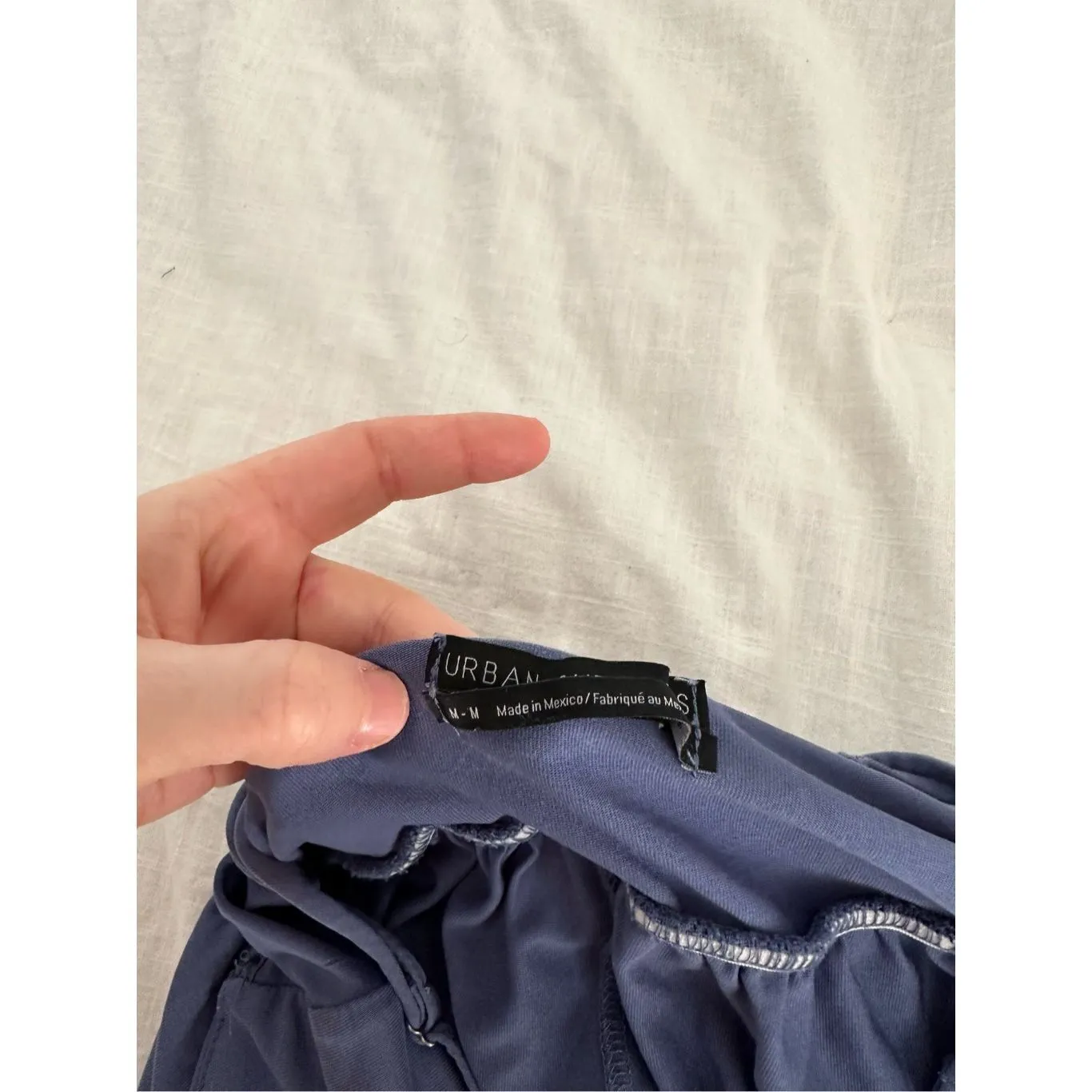 Urban Outfitters Women’s Medium Gia Plunging Jumpsuit Wide Leg Flare - Image 4