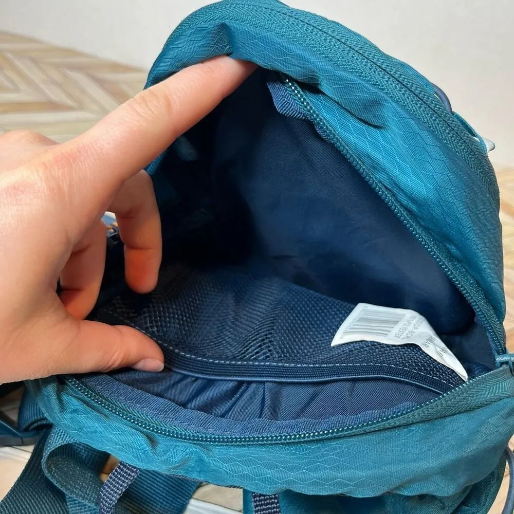 Outdoor products | blue athletic belt bag with compartments Blue - Image 7