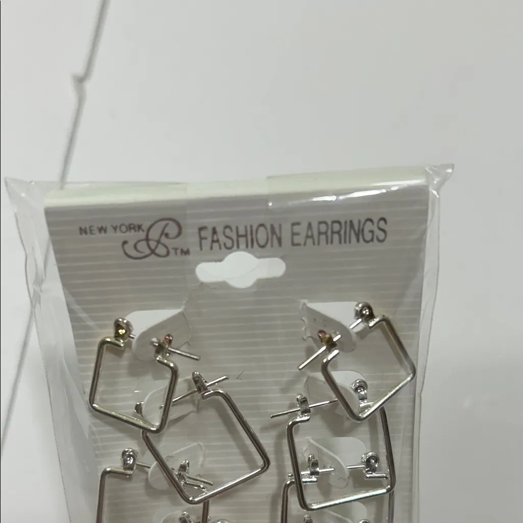 Chic Silver Square Hoop Earrings Set - Image 6