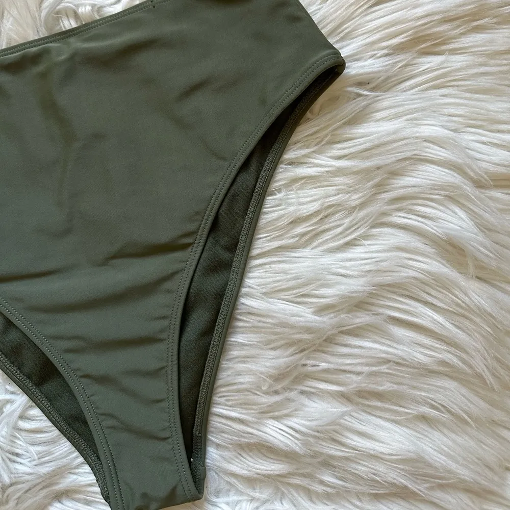 F21 high leg bikini bottoms - Image 4