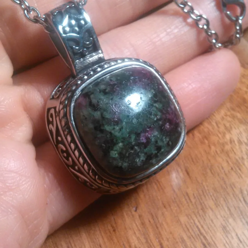 Ruby Zoisite Stainless Steel Pendant Necklace - Image 11